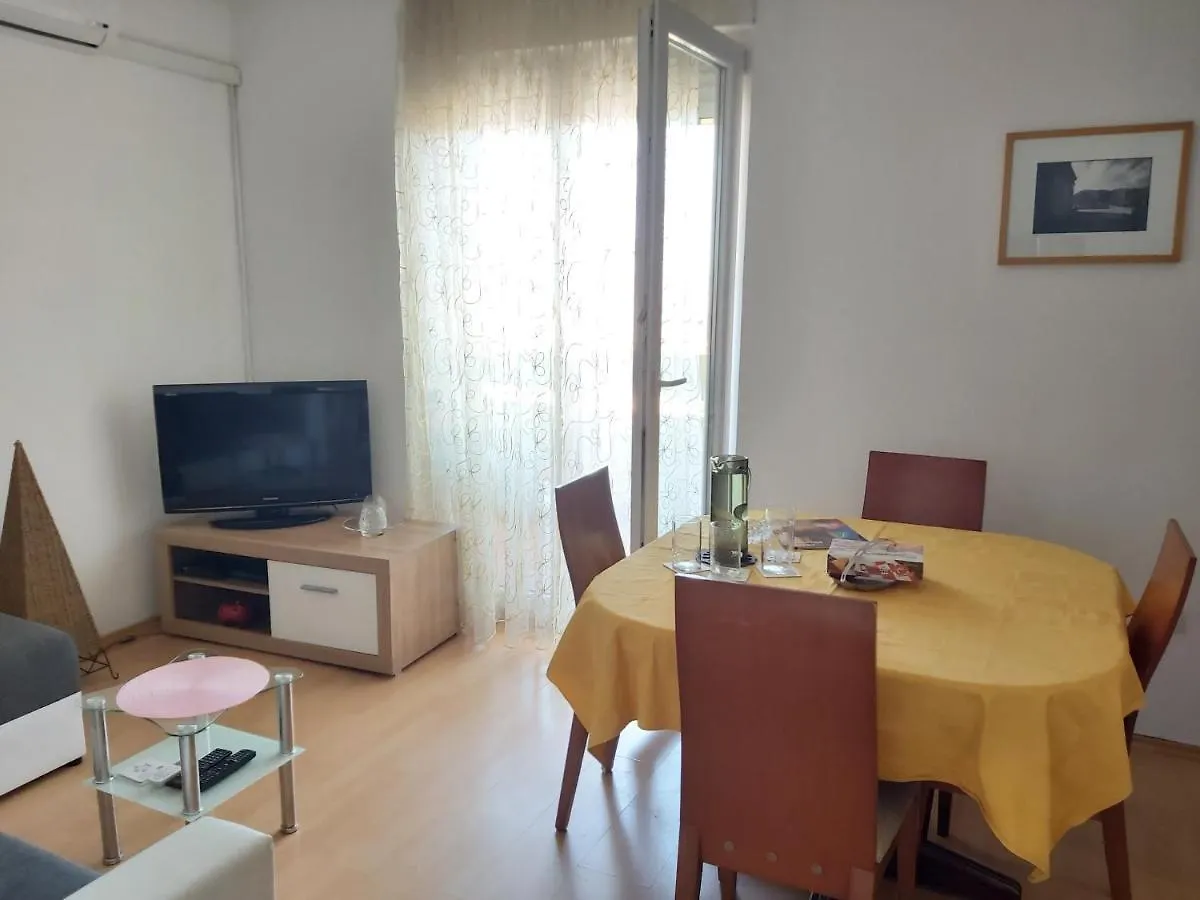 Apartment Mirela Zadar