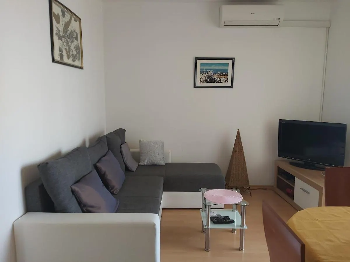 Apartment Mirela Zadar